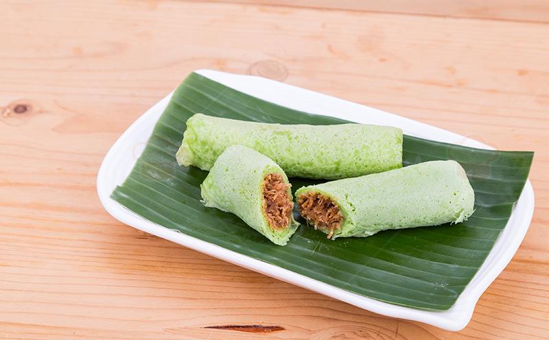 你万万不能错过的美食:香兰椰丝卷kuih ketayap|椰丝|椰糖|面皮_新浪