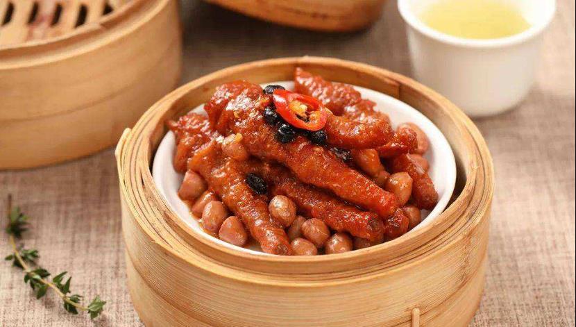 今日美食分享豉汁蒸凤爪齿颊留香色香味俱全