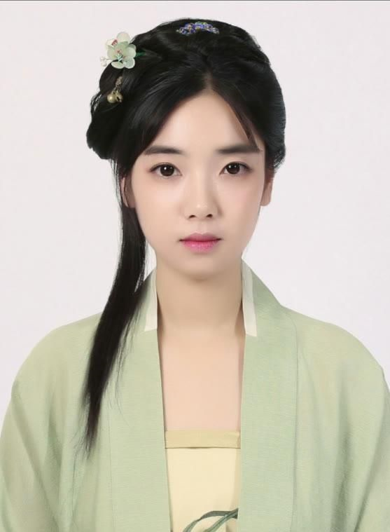 宋风造型:单边垂发盘发图解_高清图集_新浪网