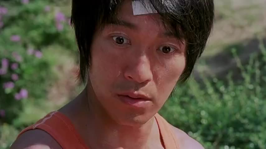 黄金右脚找到星爷要和他一起创办功夫足球真是厉害了