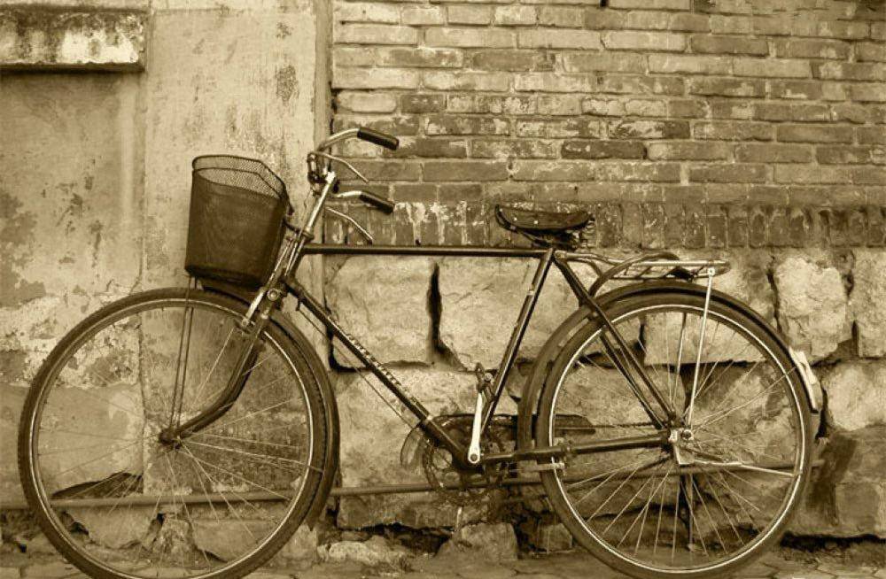 老式自行车图片破旧图片