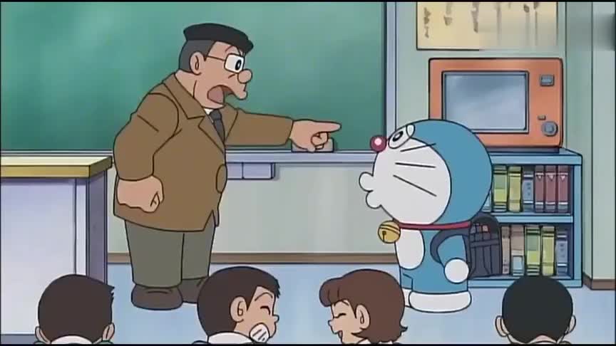 哆啦a梦小叮当变成大雄第一天上学就被老师骂大雄不好当