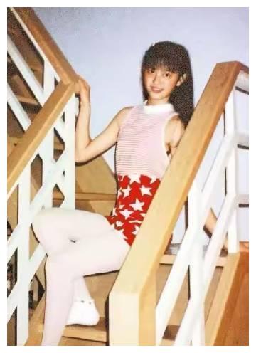 少女时期的陈德容水灵动人,美过范冰冰,怪不得一眼就被琼瑶选中