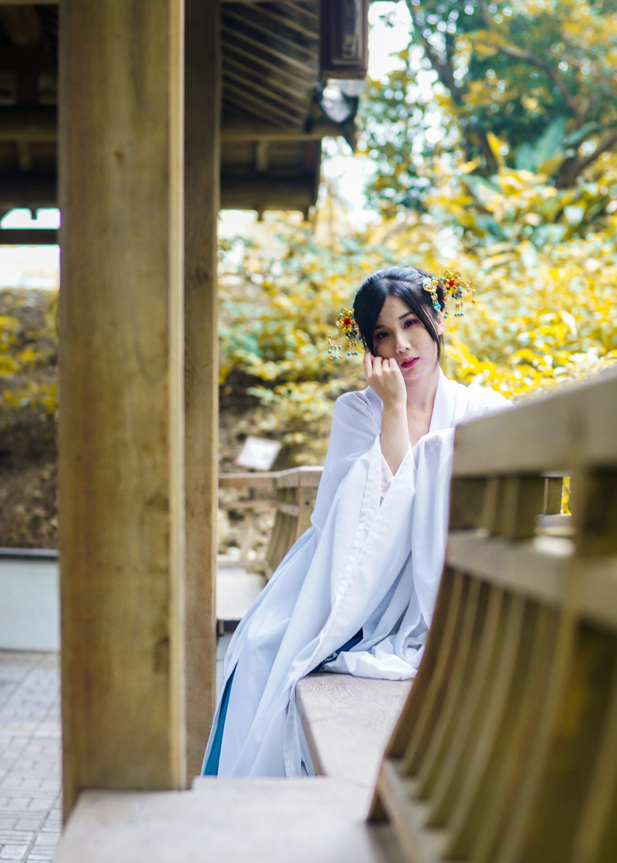 推荐:古装美少女,秀眉凤目,玉颊樱唇,竟是一个美貌佳人_高清图集_新浪