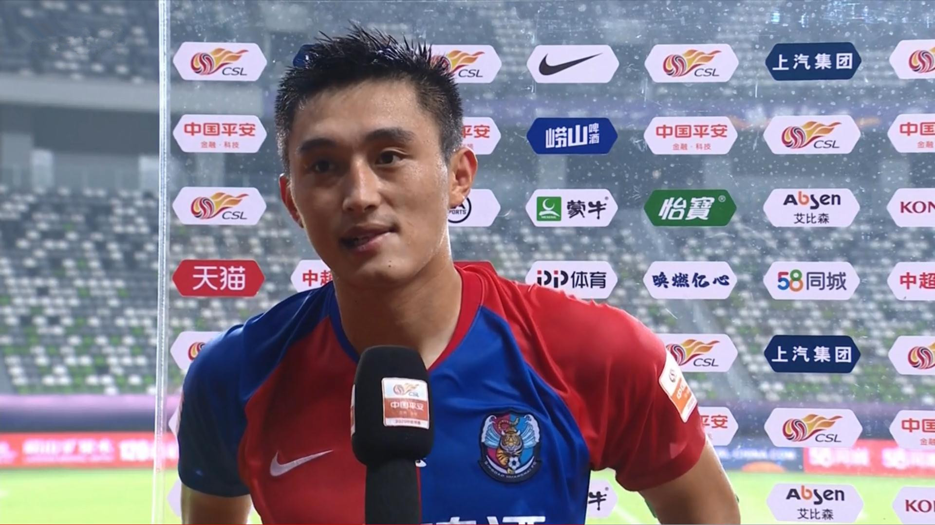 申花后悔没杨旭6场0进球外租的中锋却连续3场破门