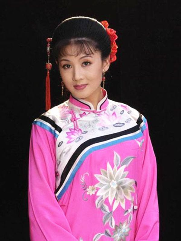 韩再芬把毕生青春都献给黄梅戏舞台的芳华美人