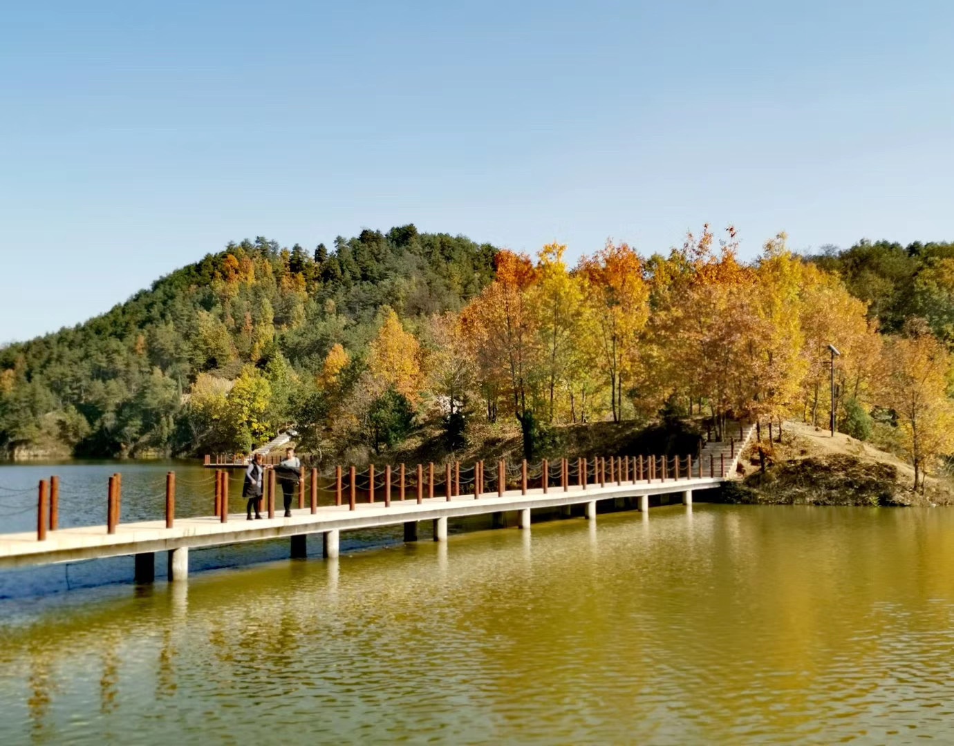 陕西省 商洛市 洛南县 抚龙湖