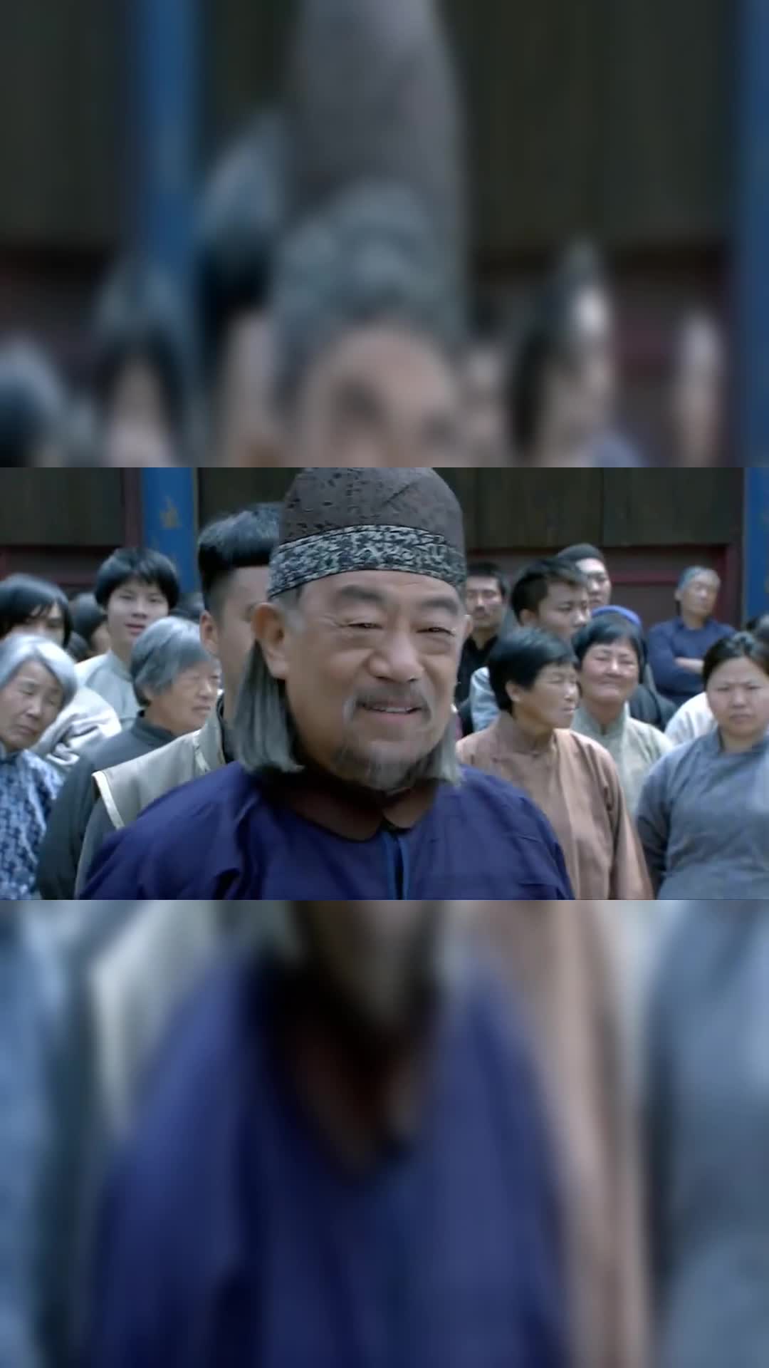 打狗棍:格格得知自己老公被抓,心情一下就不好了,还哭了