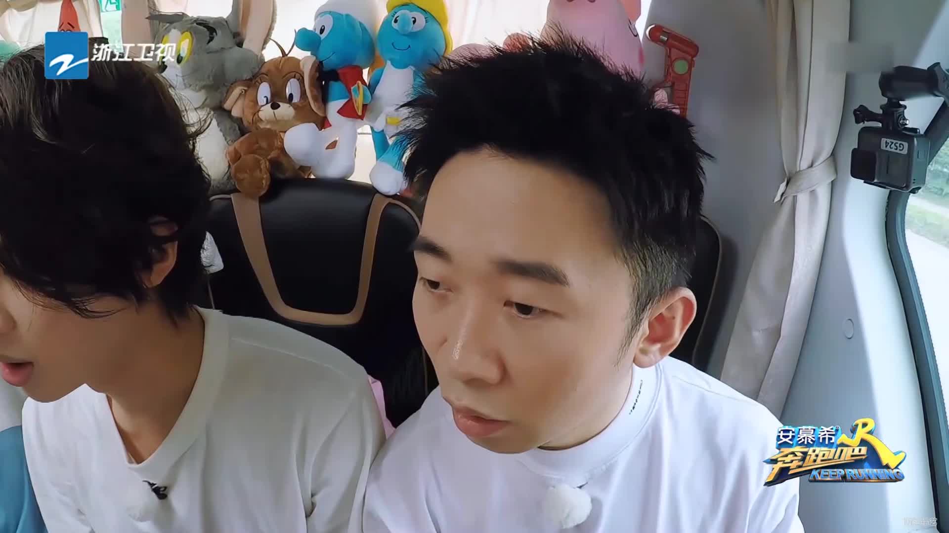 为您推荐: "老年组"李晨动感单车累到喘气…… 为您推荐: 奔跑吧兄弟