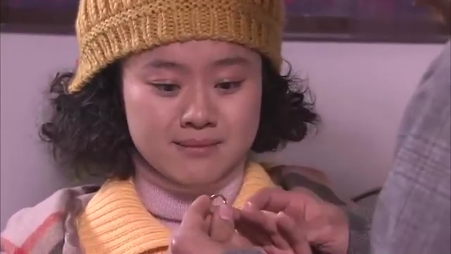 二叔二叔给宝珠买了套新衣服一高兴又买了个戒指