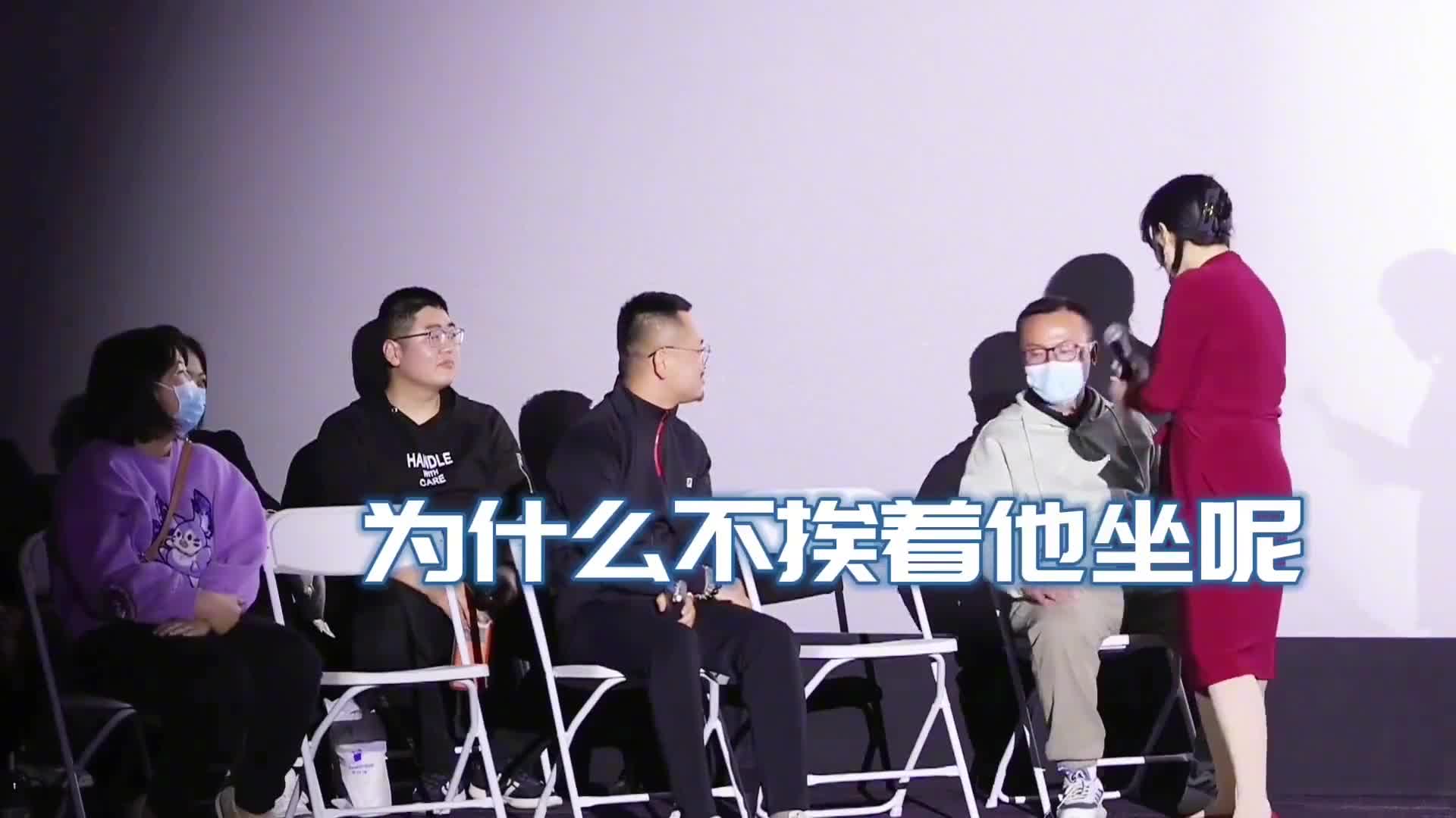 盘点李波脱口秀爆笑场面,观众太会整活,临沂大姐直接封神|搞笑,爆笑_新浪新闻