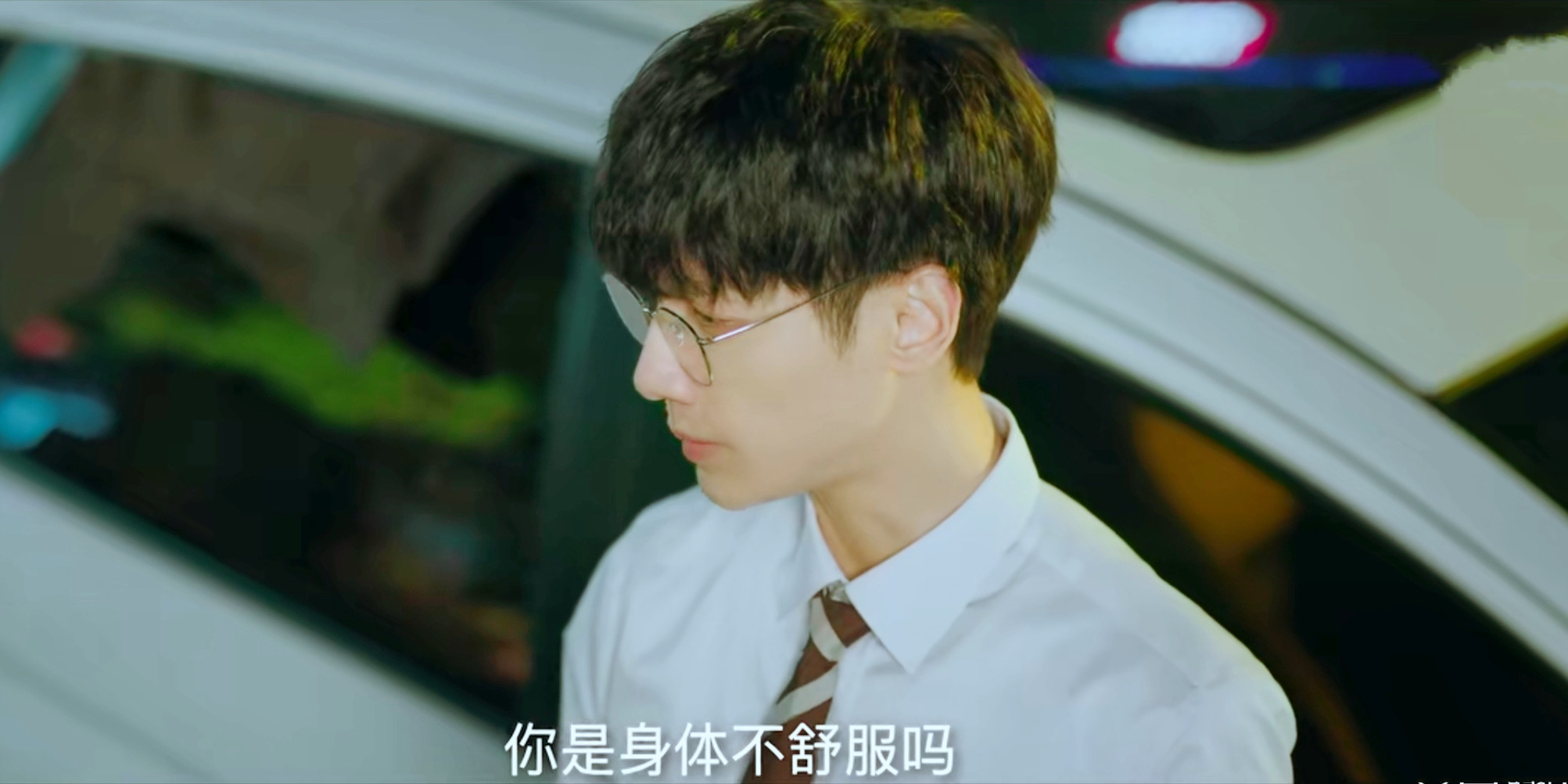 《良言写意》:罗云熙挑战隐忍而坚毅的角色,原声台词体现细节休闲区蓝鸢梦想 - Www.slyday.coM 《良言写意》:罗云熙挑战隐忍而坚毅的角色,原声台词体现细节休闲区蓝鸢梦想 - Www.slyday.coM