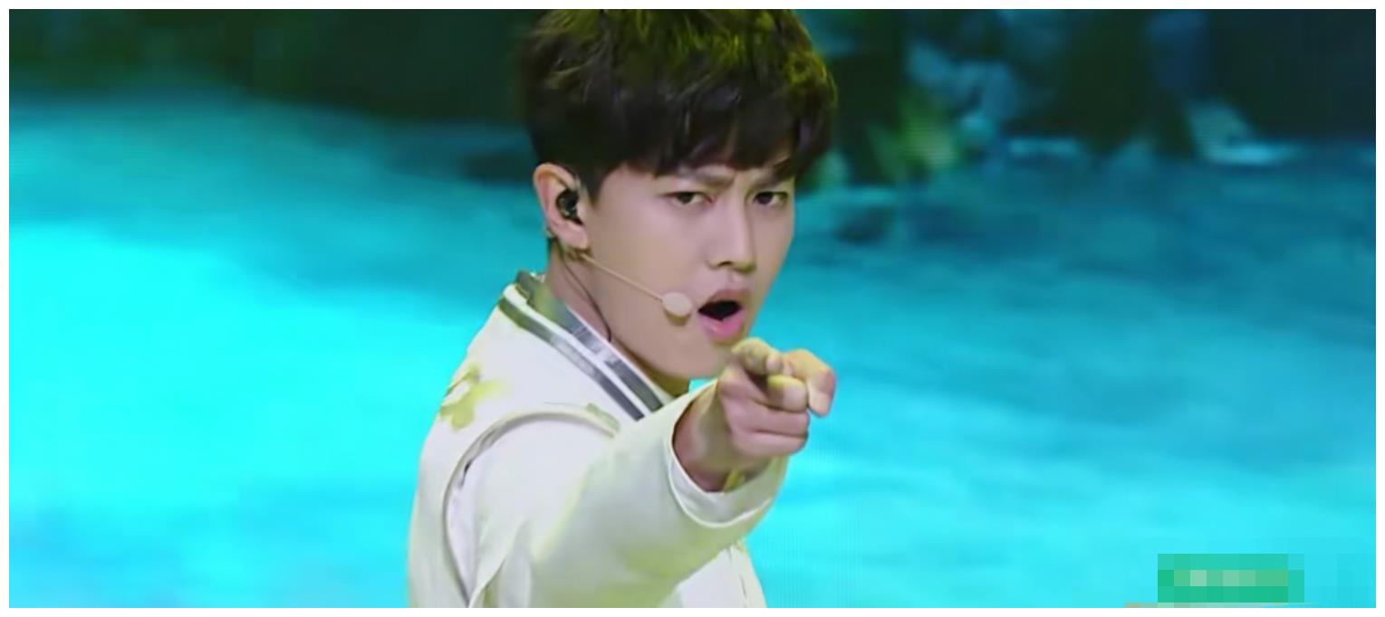 谈谈那些年综艺里的任嘉伦那无处安放的魅力