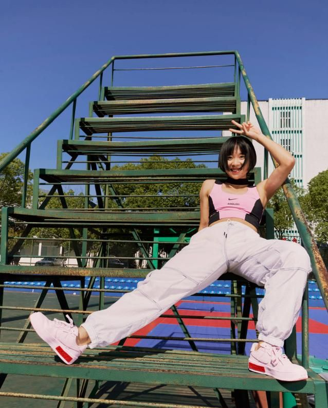 短跑女神葛曼棋,场上发型引关注,场下却是时髦精,教你实力显瘦__财经