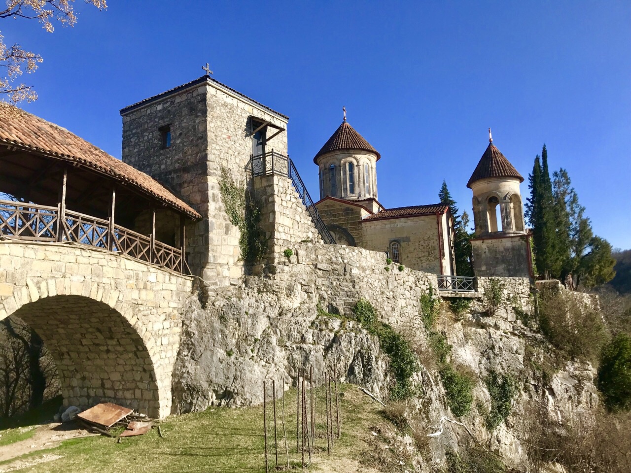 游览 西亚 格鲁吉亚 库塔伊西 motsameta修道院