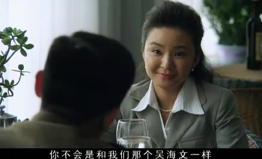 远去的飞鹰:美女太会聊天了,她喜欢的男人都有家室