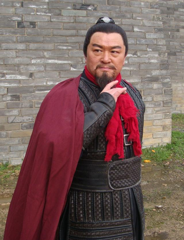 柴进派人试探林冲武艺为何却不试探武松的武艺原因让人很无语