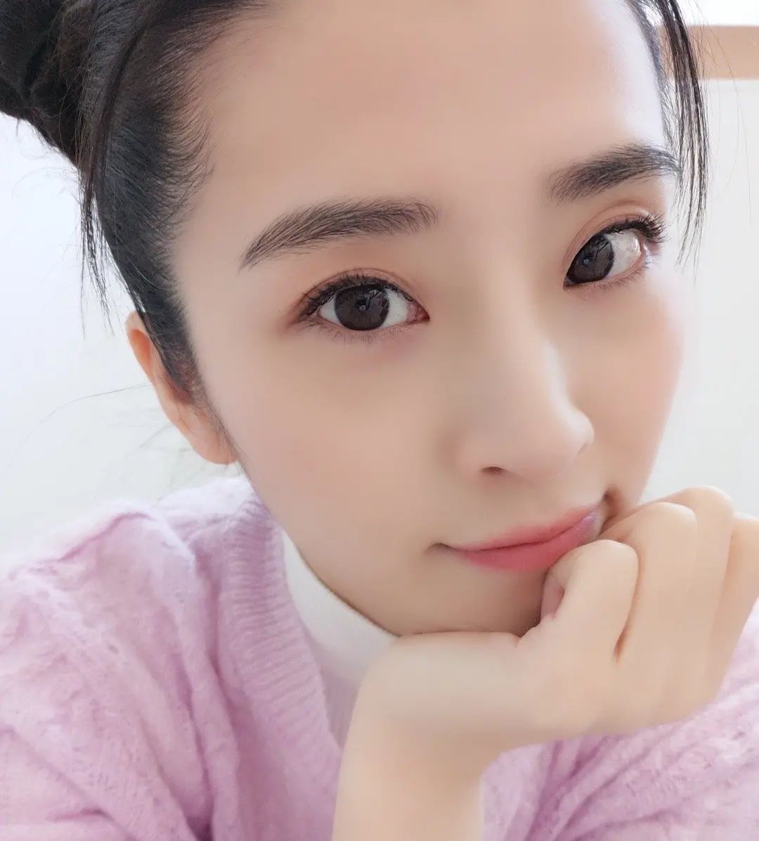 小花旦李若嘉写真合集:清新甜美,俏丽可爱!__财经头条