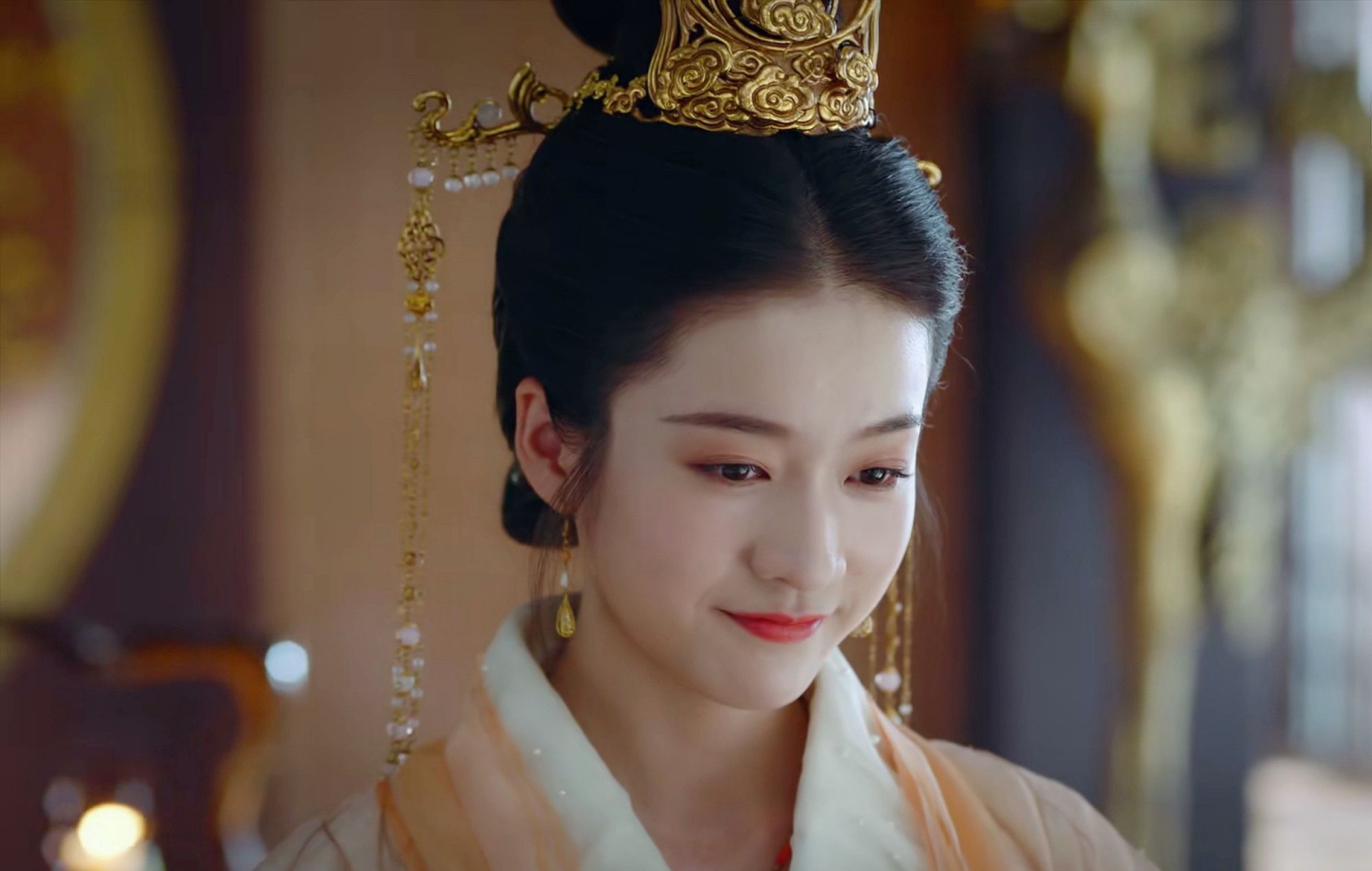 张雪迎在《白发皇妃》中惊艳的颜值,颜值高演技佳值得被认可