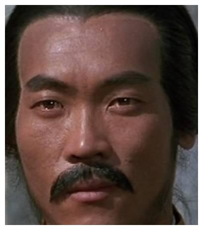 黄正利:1964年踢死挑战者,1978年踢爆成龙眼角,踢掉成龙颗门牙
