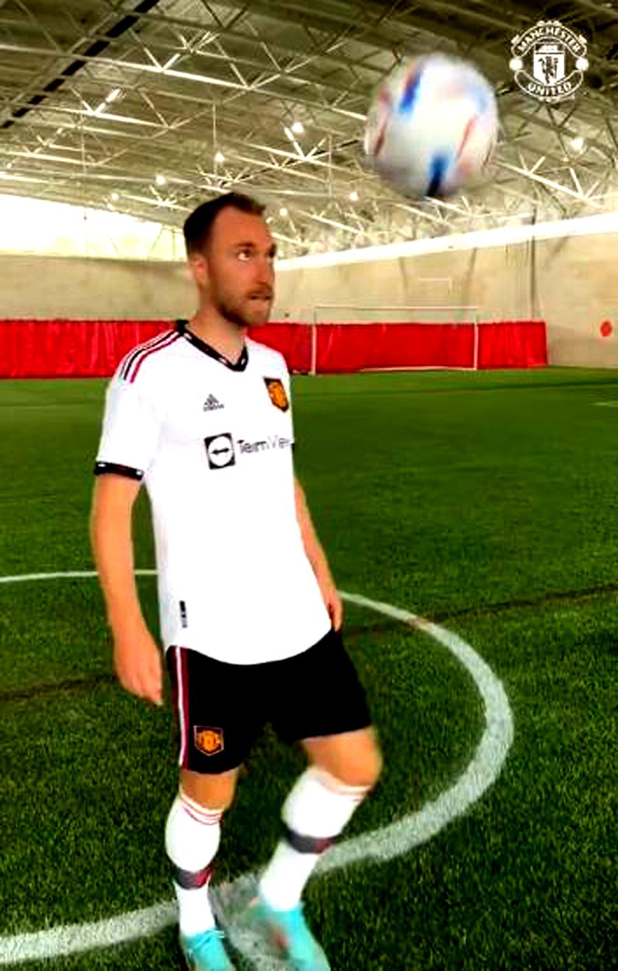 剑指英超首轮,盼主场首秀|曼联|埃里克森|球衣_新浪新闻