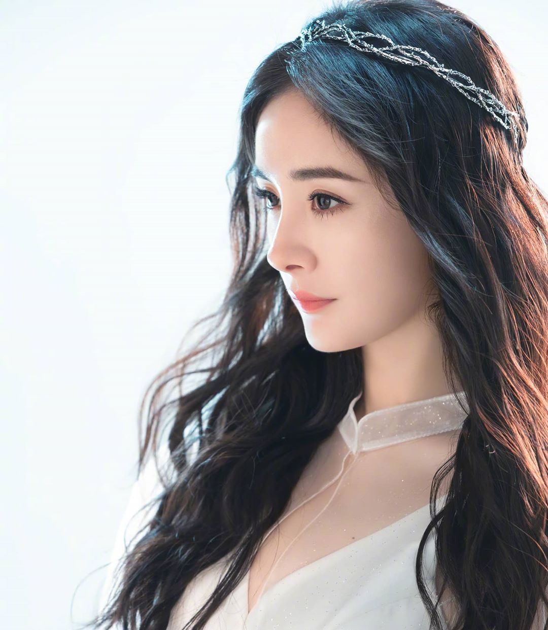 明星侧颜大比拼,大家觉得谁最美呢?谁又赢了呢?