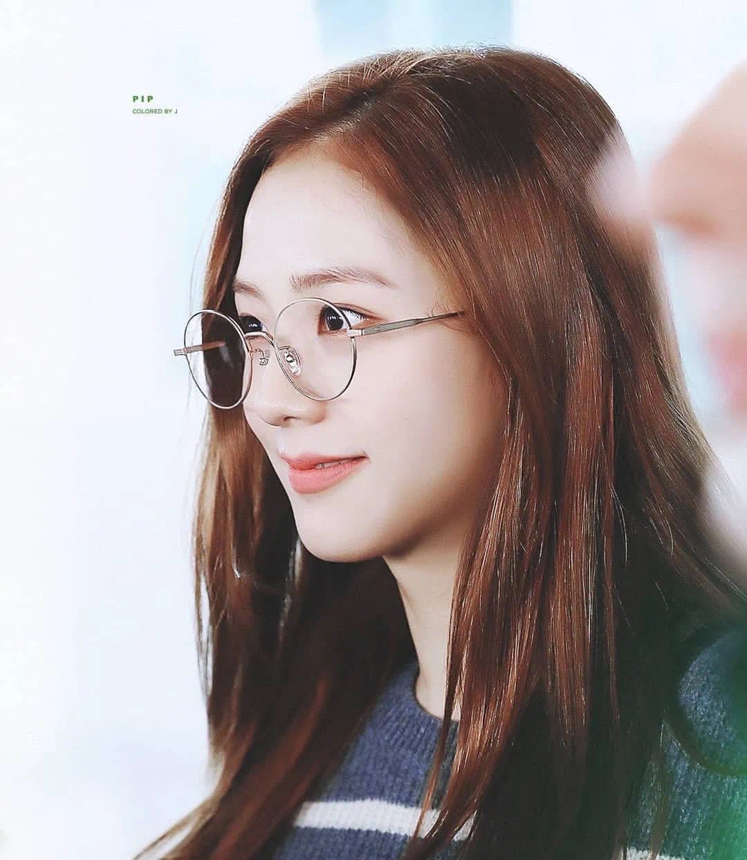 美貌如斯的金智秀有谁不爱呢来看看独属于jisoo的文案吧