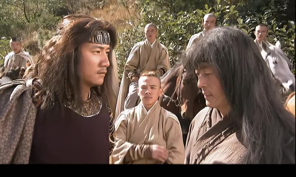 天龙八部:萧峰遇到丐帮弟子,知道阿紫在丐帮,马上回城!