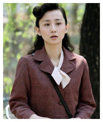 她是武林外传里的金湘玉已经40岁了依旧未嫁孤身一人