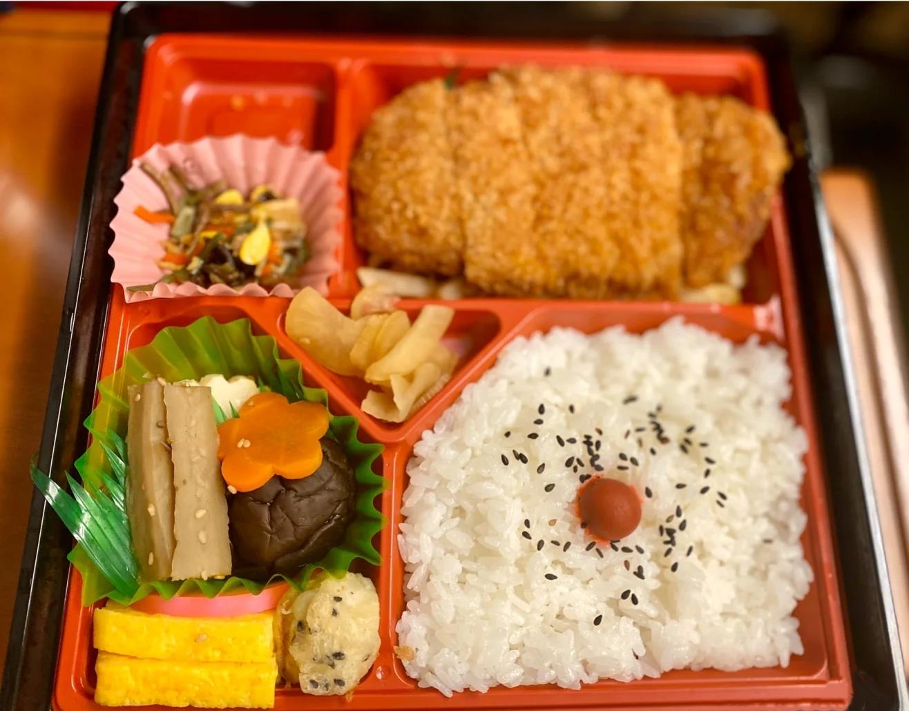 日本人气第一的火车便当,能比高铁盒饭好吃吗?