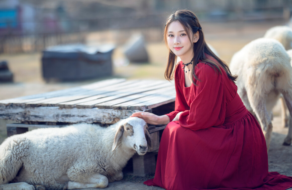 漂亮的农村小姐姐