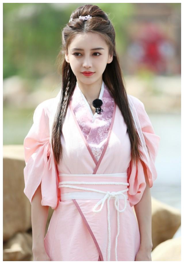 angelababy《奔跑吧》古风粉裙