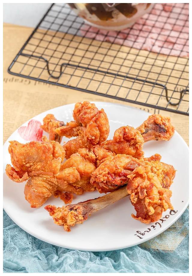 招牌香骨鸡腿· 撩人招牌 怎么吃都不腻 ·- 01