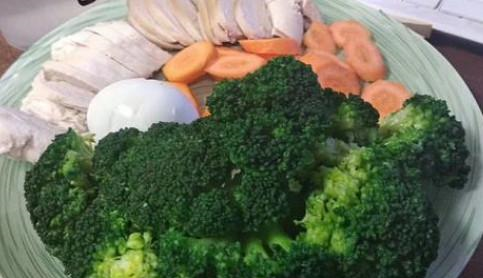 媳妇做的减肥餐,家人都哭笑不得,只想说:是不是对减肥有误解?休闲区蓝鸢梦想 - Www.slyday.coM 媳妇做的减肥餐,家人都哭笑不得,只想说:是不是对减肥有误解?休闲区蓝鸢梦想 - Www.slyday.coM