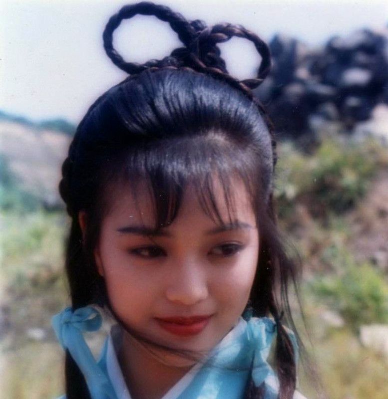 1991年一首《初恋情人》火遍大江南北,刘小慧年轻时图集,太美了__财经