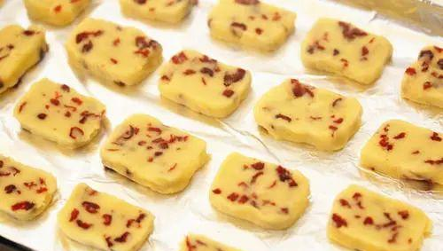 这果子曾从美国进口，价格昂贵，现如今在我国堆积如山，还卖不掉休闲区蓝鸢梦想 - Www.slyday.coM