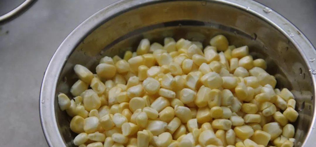 在家就能做的田园素披萨,真是美味极了!休闲区蓝鸢梦想 - Www.slyday.coM 在家就能做的田园素披萨,真是美味极了!休闲区蓝鸢梦想 - Www.slyday.coM