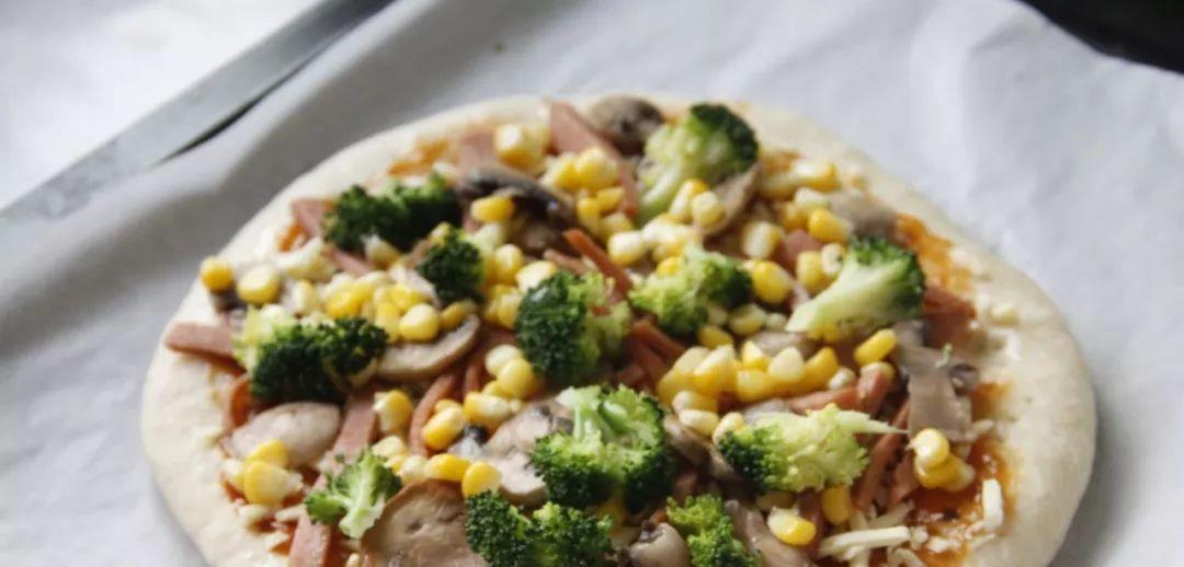 在家就能做的田园素披萨,真是美味极了!休闲区蓝鸢梦想 - Www.slyday.coM 在家就能做的田园素披萨,真是美味极了!休闲区蓝鸢梦想 - Www.slyday.coM