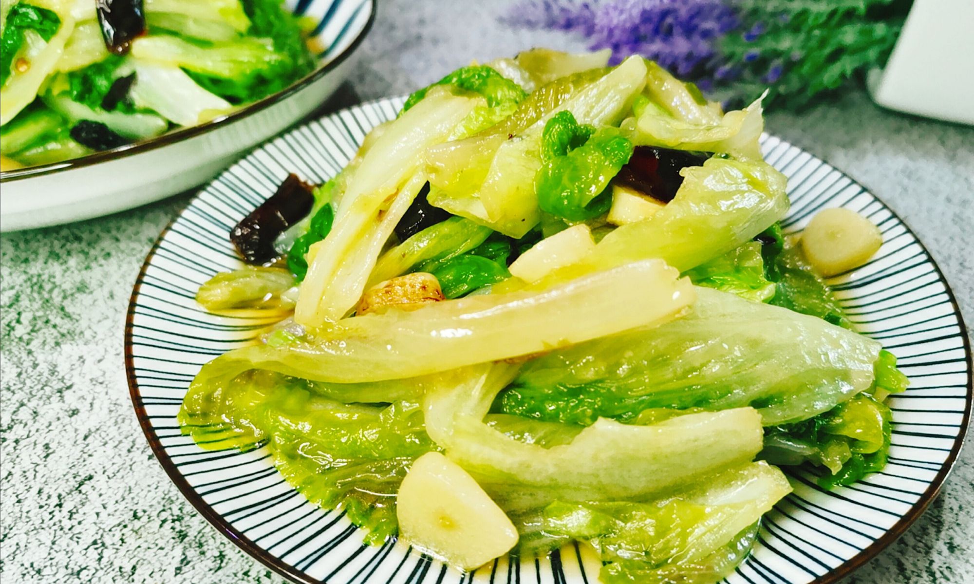 生菜吃不惯生的试试做熟吃炝炒最够味几分钟就搞定