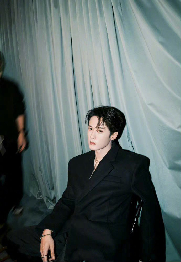 男星湿发造型合集,日系湿发造型有多绝?