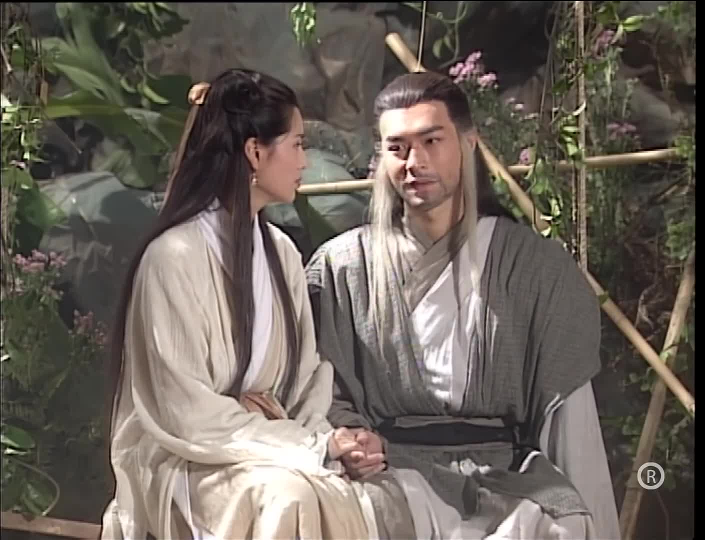 神雕杨过小龙女多年后相见聊天叙旧这么多年不好过呀