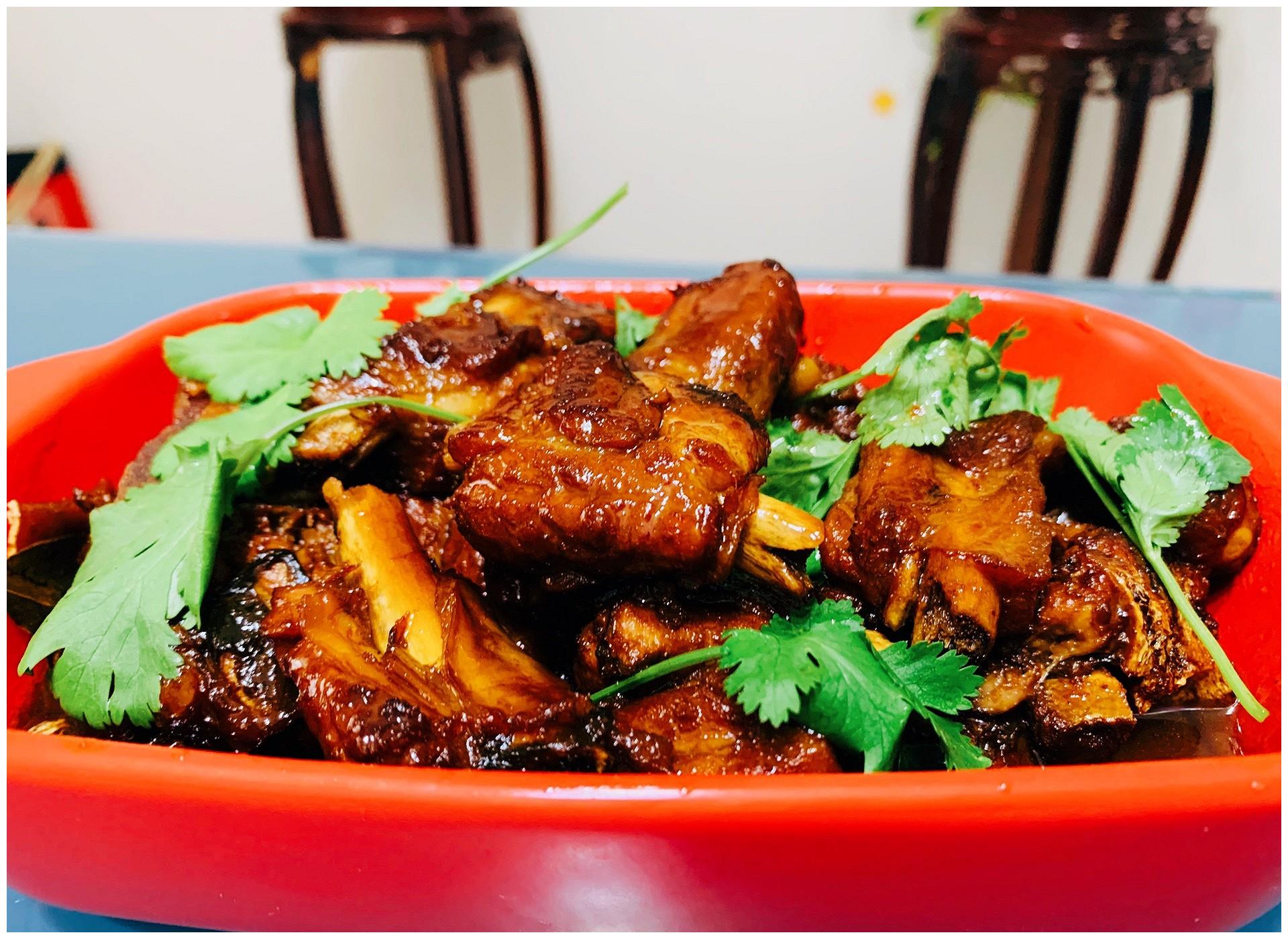 秘制红烧排骨的做法