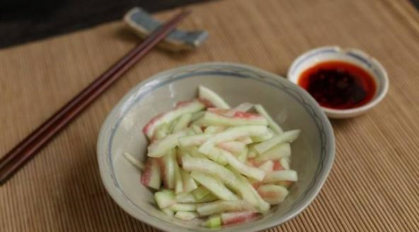 色斑怎么淡化（怎样去除色斑小窍门）