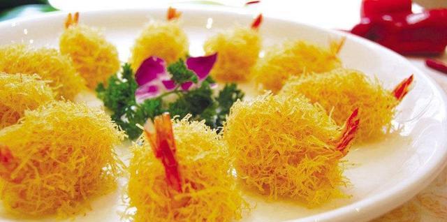 揭秘高颜值,超好吃的金丝大虾的做法:原料简单,一看