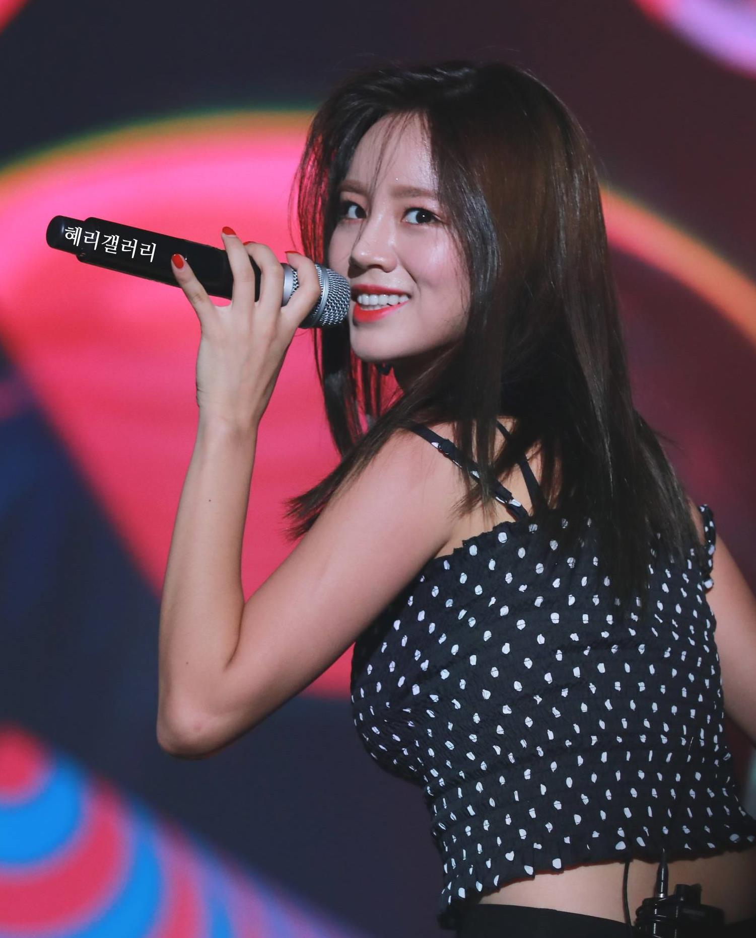 李惠利第6849期时尚潮流美图欣赏