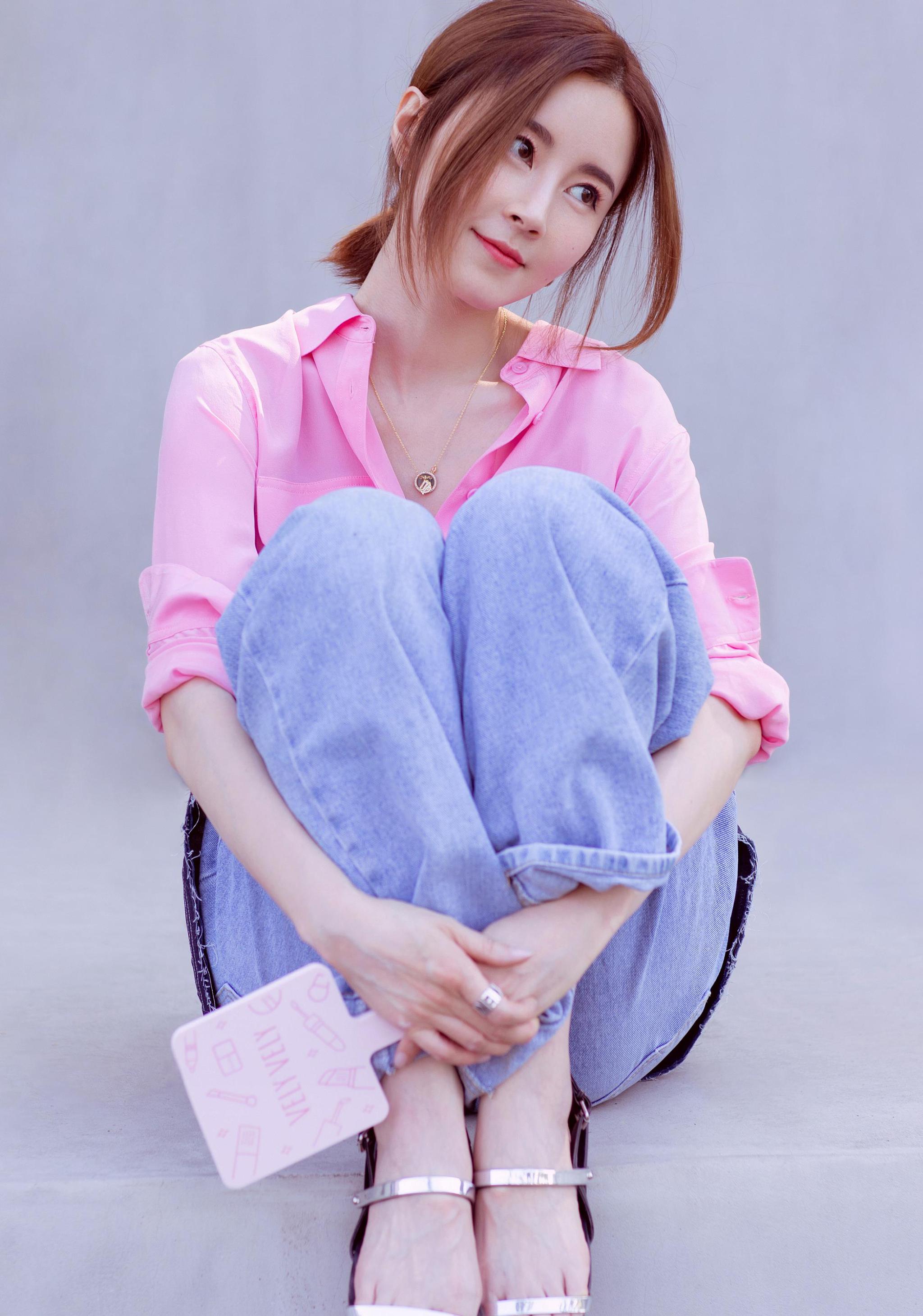 女神傅颖:第4567期气质潮流美图欣赏