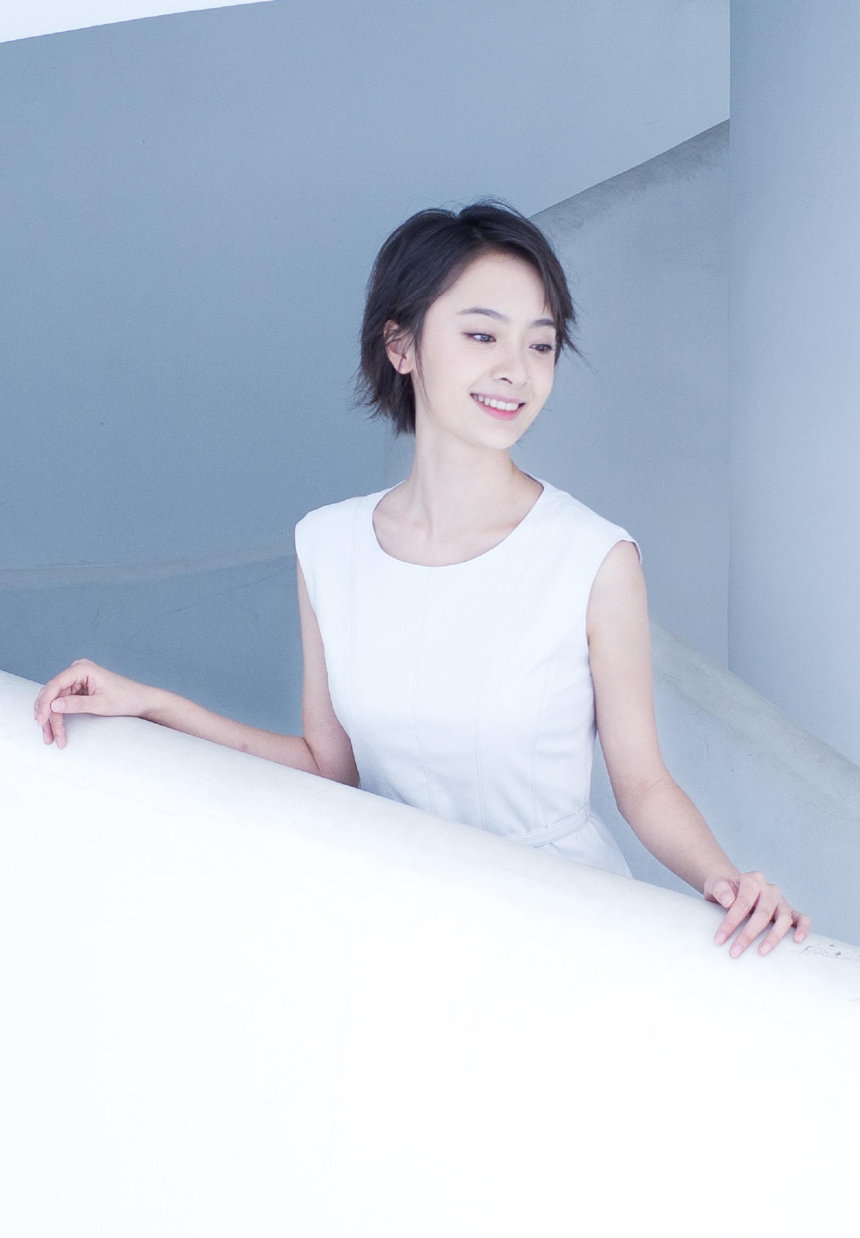 女神孙铱第5064期气质潮流美图欣赏