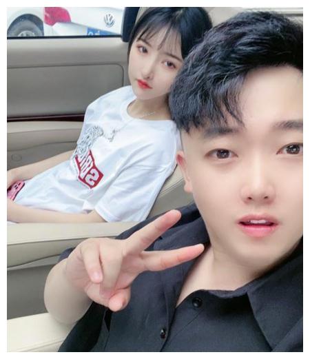 网红圈大震荡西安第一网红木森宣布退网方丈疑遭举报被封