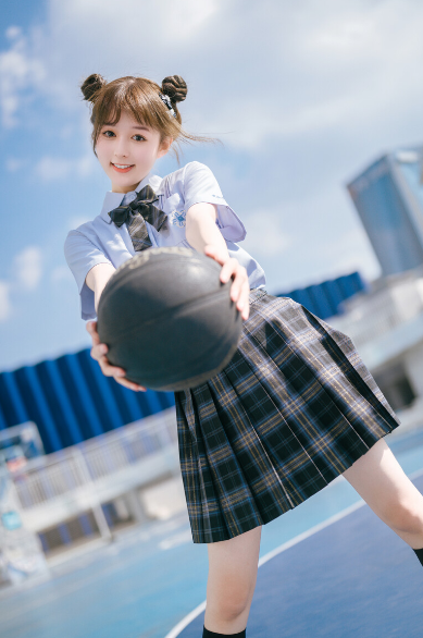 漂亮的jk小姐姐_高清图集_新浪网