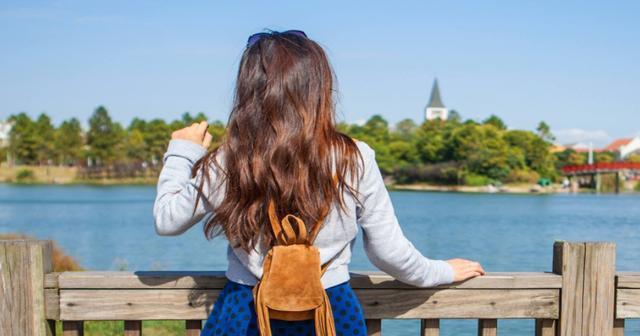 你眼里的女神，其实也只是个普通人，不要等到恋爱后才感觉变化大休闲区蓝鸢梦想 - Www.slyday.coM